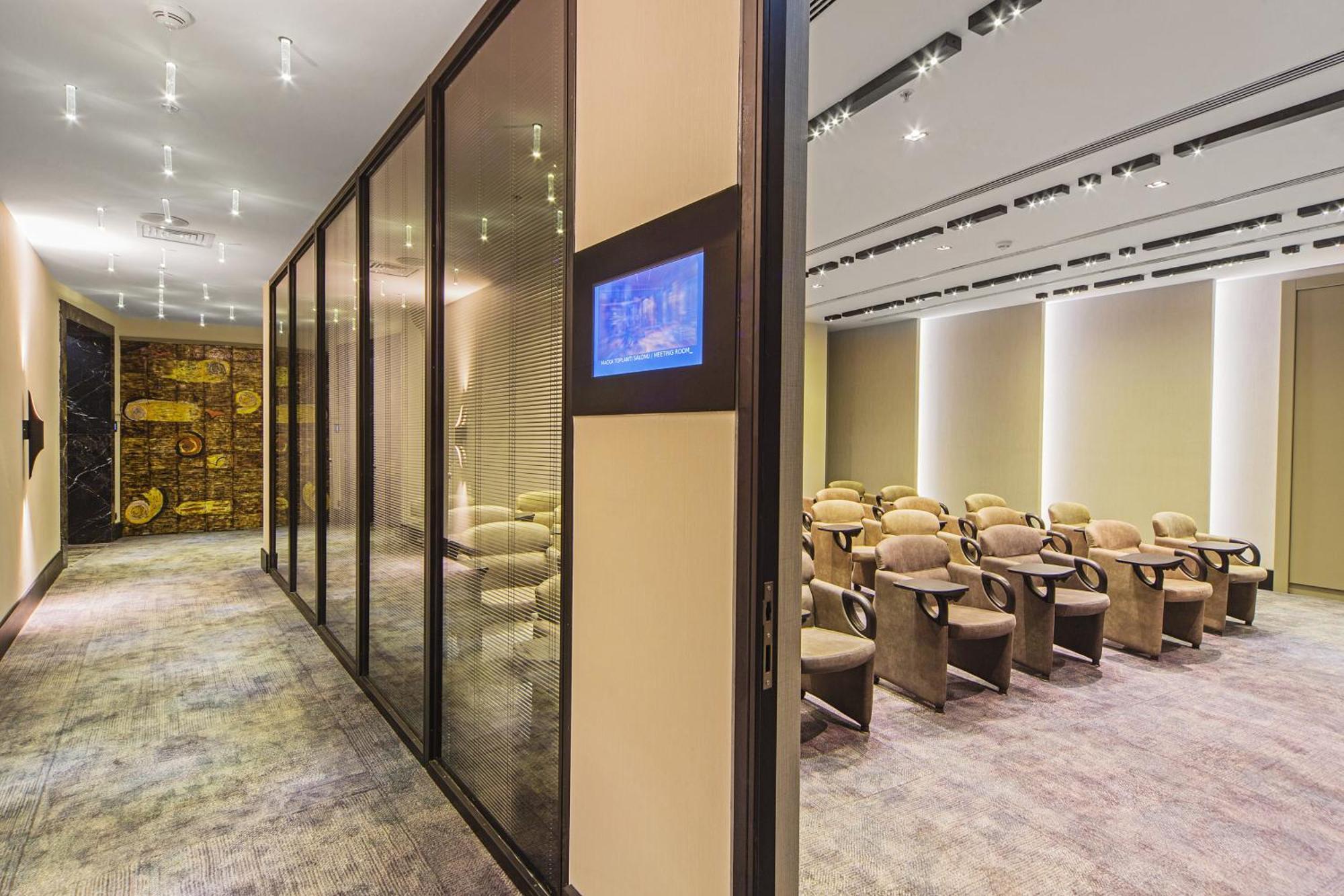 Arts Hotel Istanbul Harbiye - Special Class, Istanbul